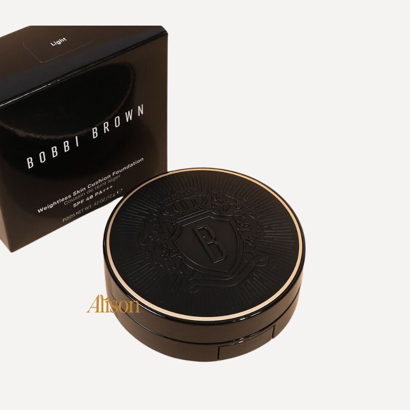 Bobbi Brown Weightless Skin Cushion Foundation SPF40